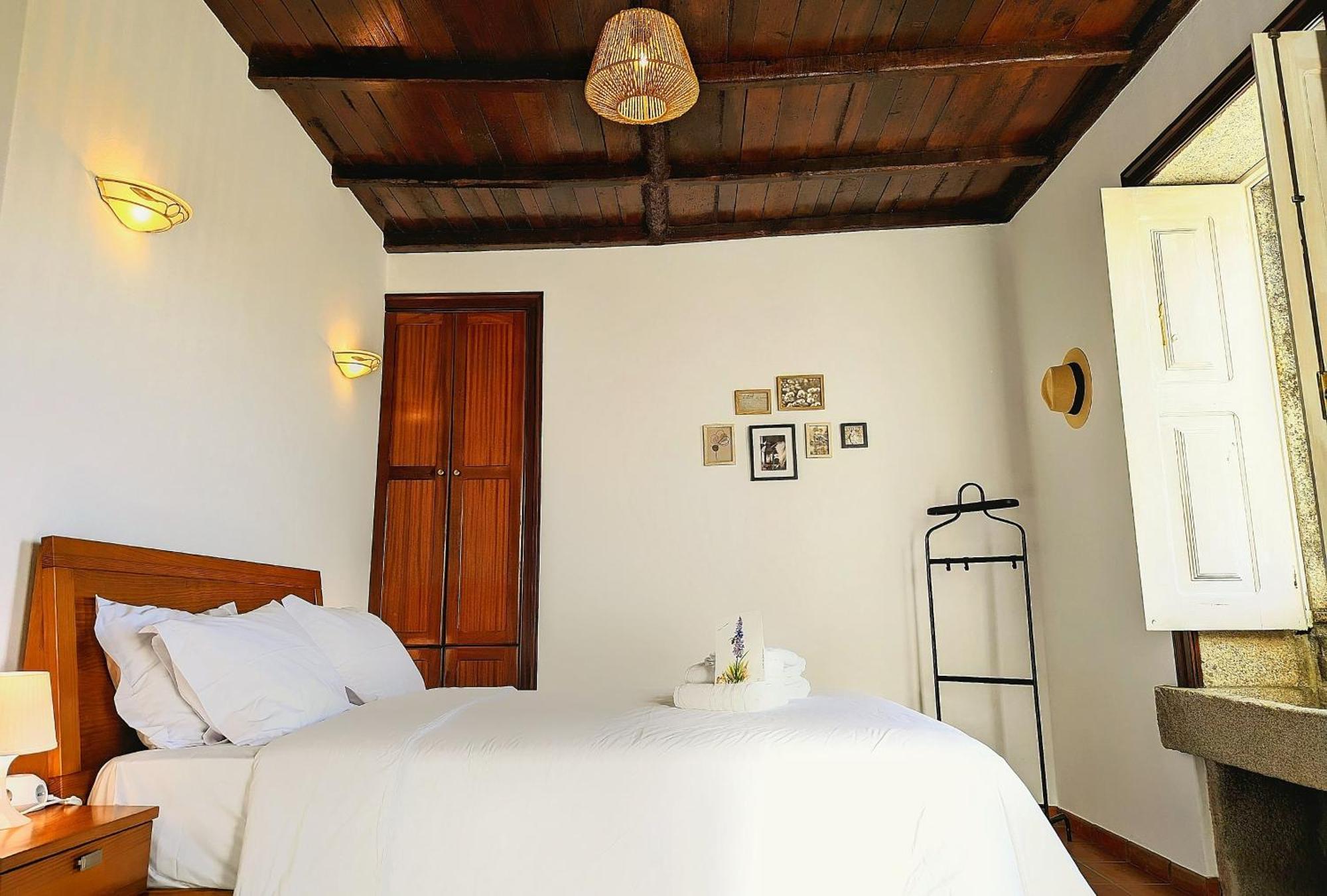 Torre De Santiago - Guest House ヴィラ・プライア・デ・アンコラ エクステリア 写真